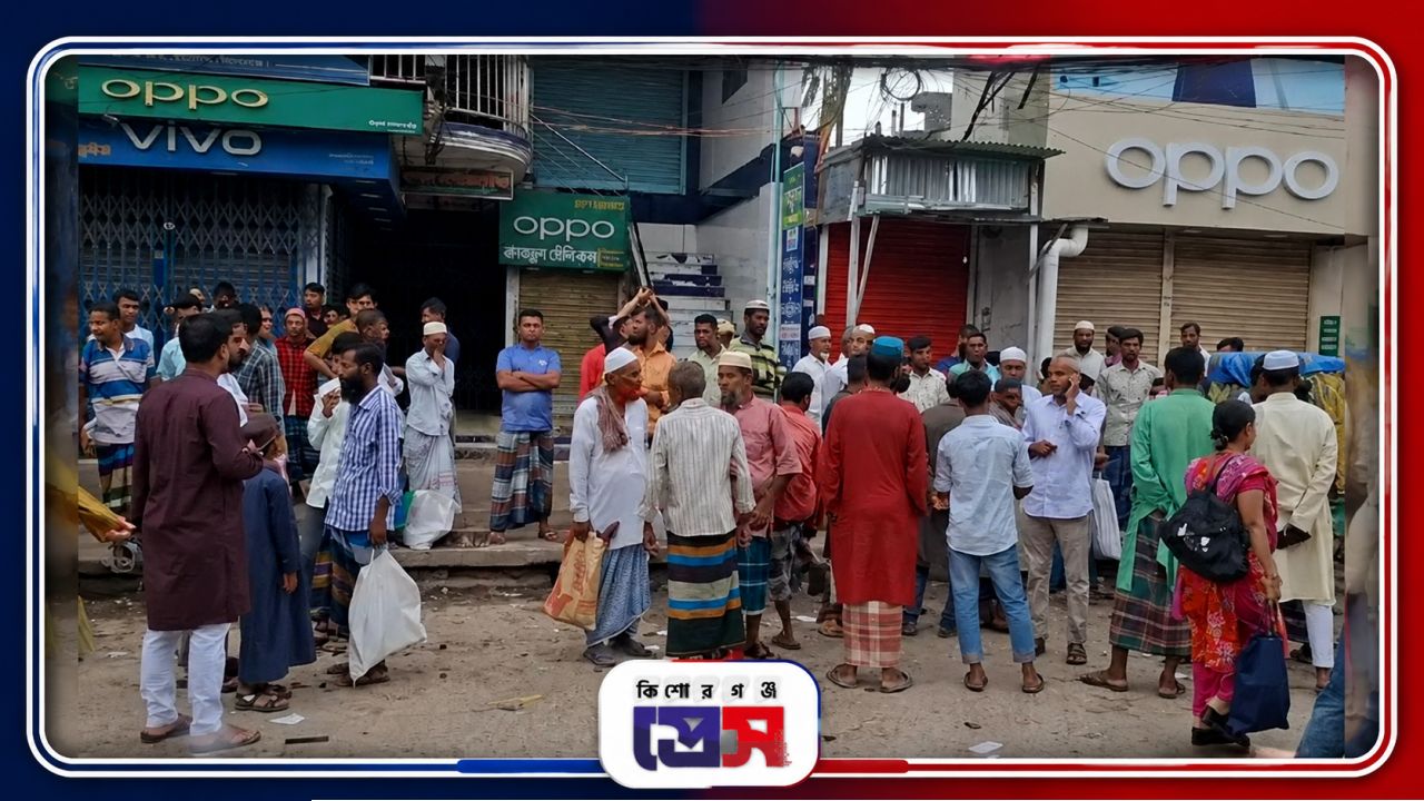 ঈদের সকালে জমজমাট মৌসুমি কসাইয়ের হাট