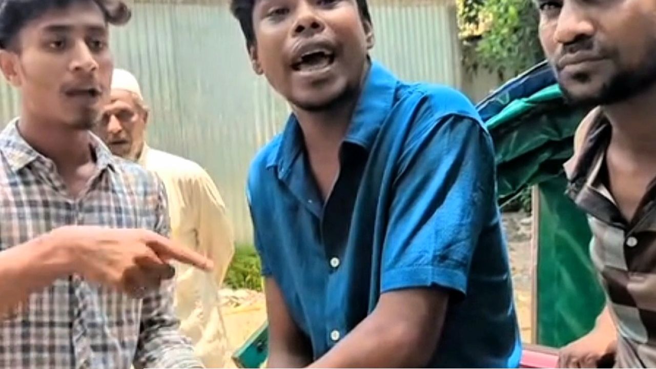 করিমগঞ্জে মাদক কারবারের অভিযোগে দুই যুবককে গণধোলাই
