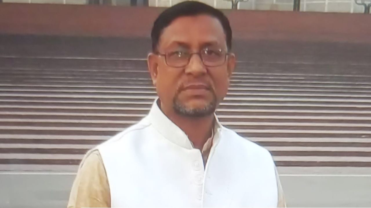 কটিয়াদীতে ইউনিয়ন আ.লীগ সভাপতি গ্রেপ্তার